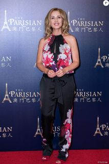 Lara Fabian feet photo 16