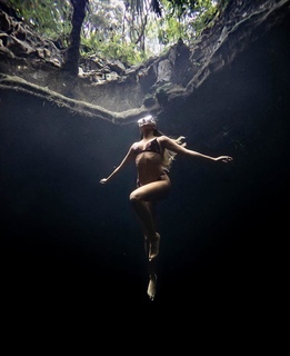 Lara Fraser feet photo 17