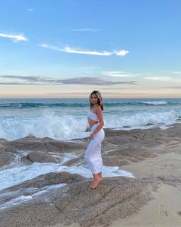 Lara Fraser feet photo 9