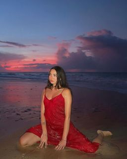 Lara Fraser feet photo 20