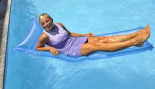 Lara Gut feet photo thumbnail