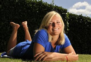 Lara Gut feet photo thumbnail