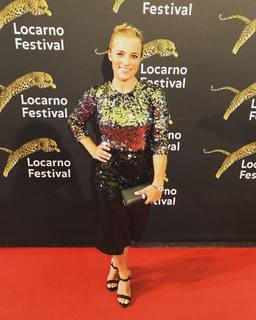 Lara Gut feet photo thumbnail