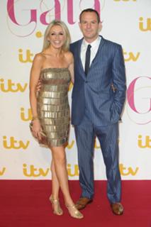 Lara Lewington feet photo 20