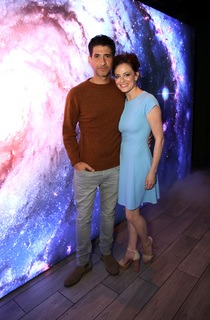 Lara Pulver feet photo thumbnail