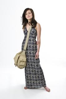 Lara Pulver feet photo thumbnail