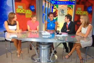 Lara Spencer feet photo thumbnail