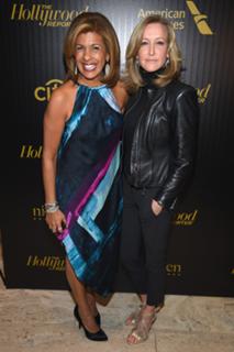 Lara Spencer feet photo thumbnail