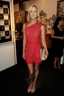 Lara Spencer feet photo thumbnail