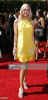 Lara Spencer feet photo thumbnail