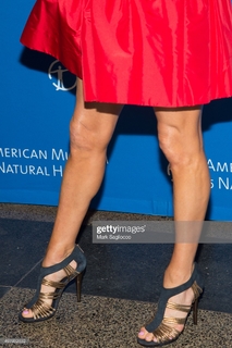 Lara Spencer feet photo thumbnail