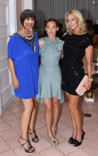 Lara Spencer feet photo thumbnail