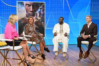 Lara Spencer feet photo thumbnail