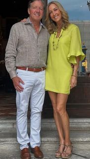 Lara Spencer feet photo thumbnail