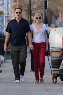Lara Stone feet photo 14