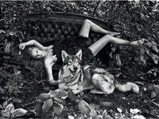 Lara Stone feet photo 4