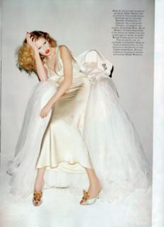 Lara Stone feet photo 4