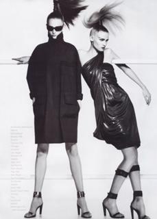 Lara Stone feet photo 20