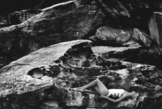 Lara Stone feet photo 20