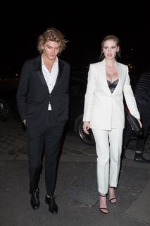 Lara Stone feet photo 18
