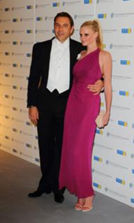 Lara Stone feet photo 17