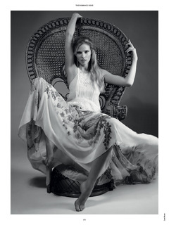 Lara Stone feet photo 10