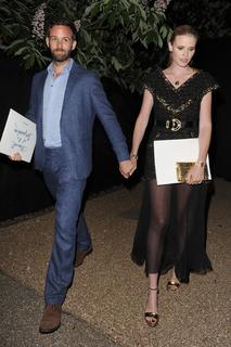 Lara Stone feet photo 13