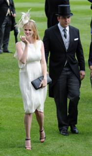 Lara Stone feet photo 12