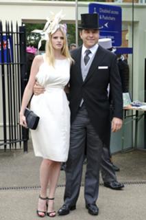 Lara Stone feet photo 10
