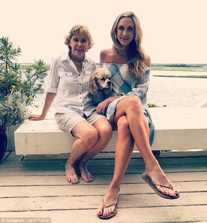 Lara Trump feet photo thumbnail
