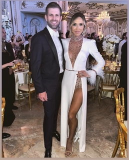 Lara Trump feet photo thumbnail