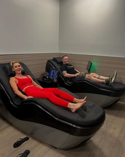 Lara Trump feet photo thumbnail