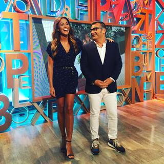 Lara Álvarez feet photo thumbnail