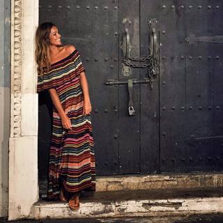 Lara Álvarez feet photo thumbnail