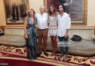 Lara Álvarez feet photo thumbnail