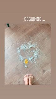 Lara Álvarez feet photo thumbnail