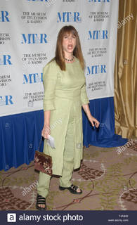 Laraine Newman feet photo 10