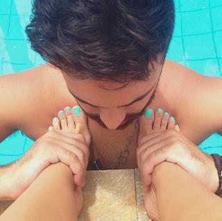 Lari Venâncio feet photo thumbnail