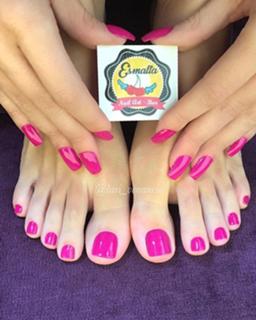 Lari Venâncio feet photo thumbnail