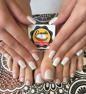 Lari Venâncio feet photo thumbnail