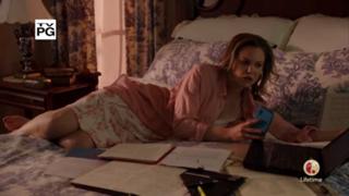 Larisa Oleynik feet photo thumbnail