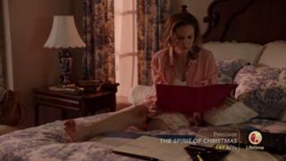 Larisa Oleynik feet photo thumbnail