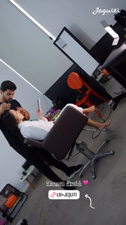 Larissa Manoela feet photo thumbnail