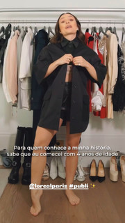 Larissa Manoela feet photo thumbnail