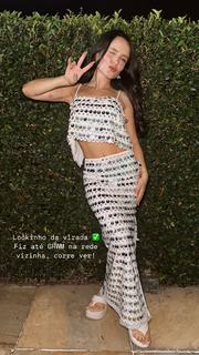 Larissa Manoela feet photo thumbnail