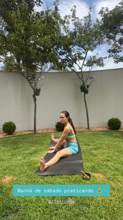 Larissa Manoela feet photo thumbnail