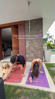 Larissa Manoela feet photo thumbnail