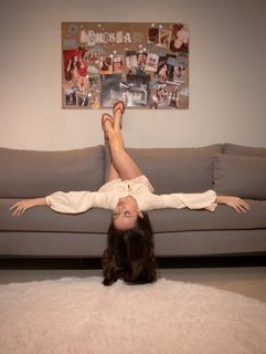 Larissa Manoela feet photo 4