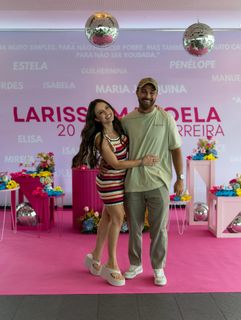 Larissa Manoela feet photo 7