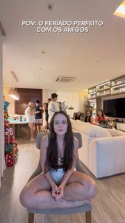 Larissa Manoela feet photo 18